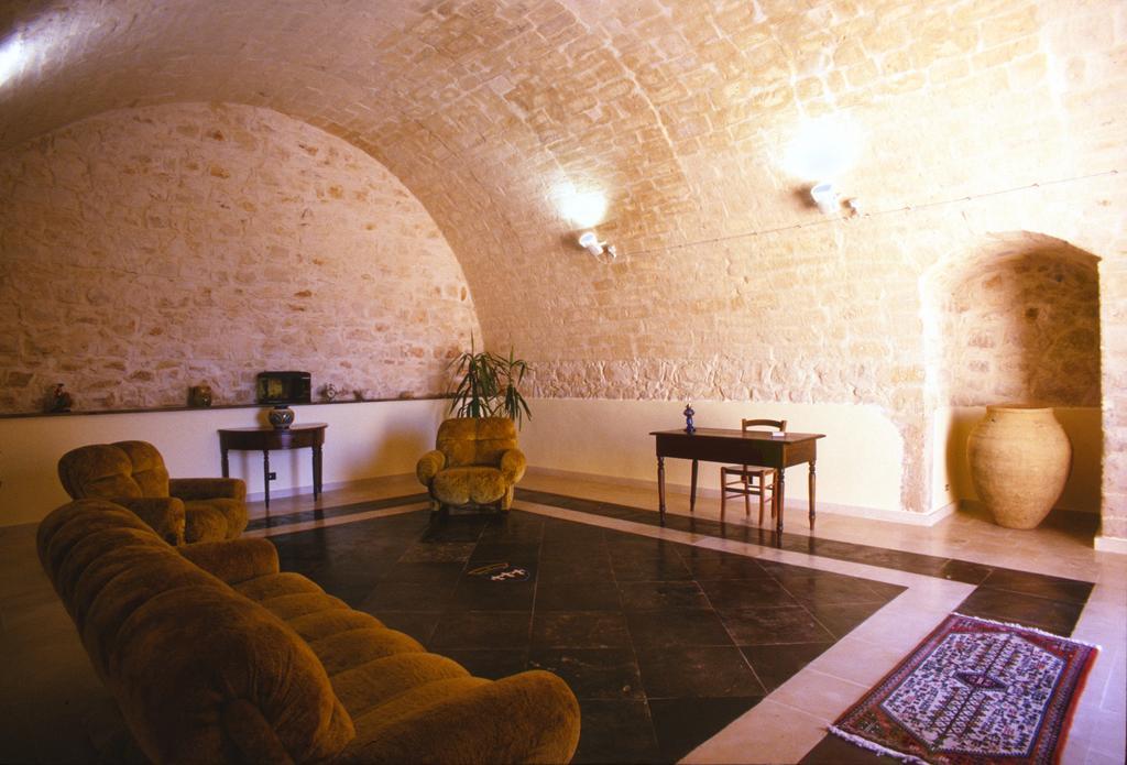 Agriturismo Al Casale Donnafugata Exteriör bild