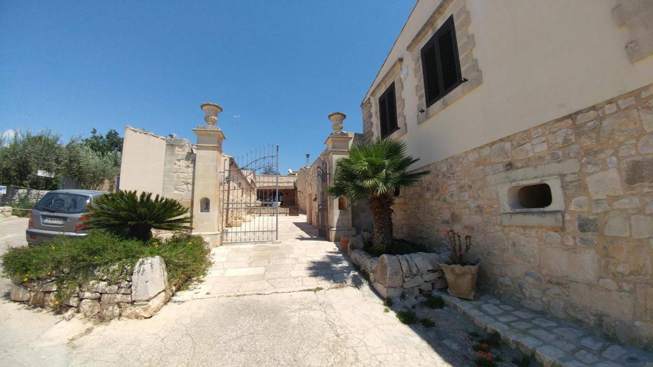 Agriturismo Al Casale Donnafugata Exteriör bild